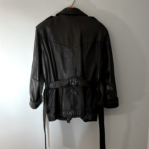 Vintage Black Leather Motorcycle Jacket - Picture 2 of 9